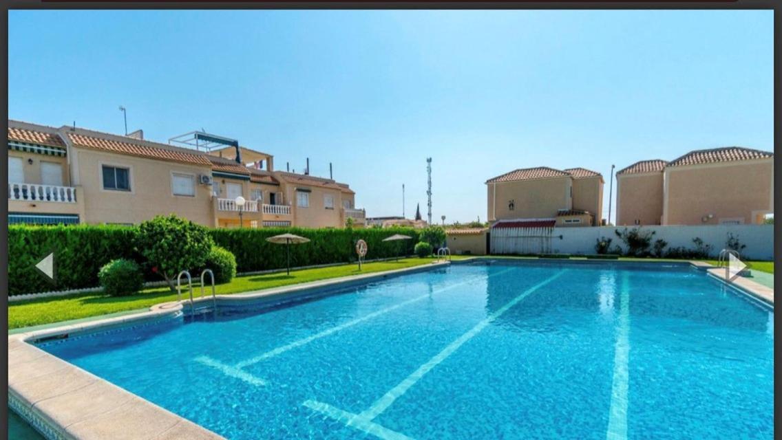 2 Bed Apartment In Paraje Natural Fase 1, Torrevieja Zewnętrze zdjęcie