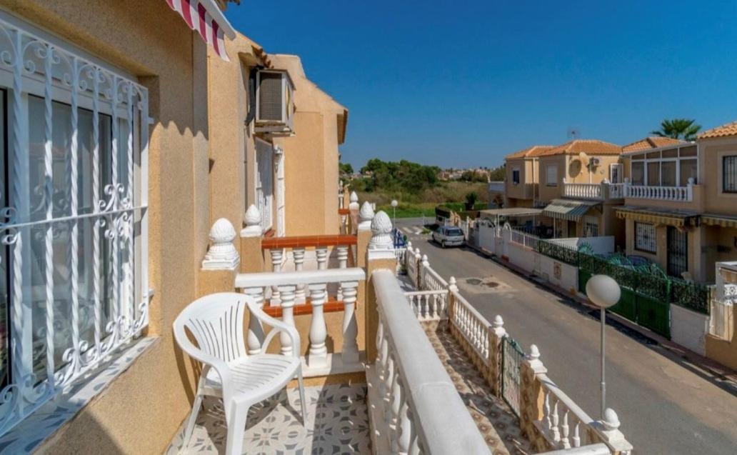 2 Bed Apartment In Paraje Natural Fase 1, Torrevieja Zewnętrze zdjęcie